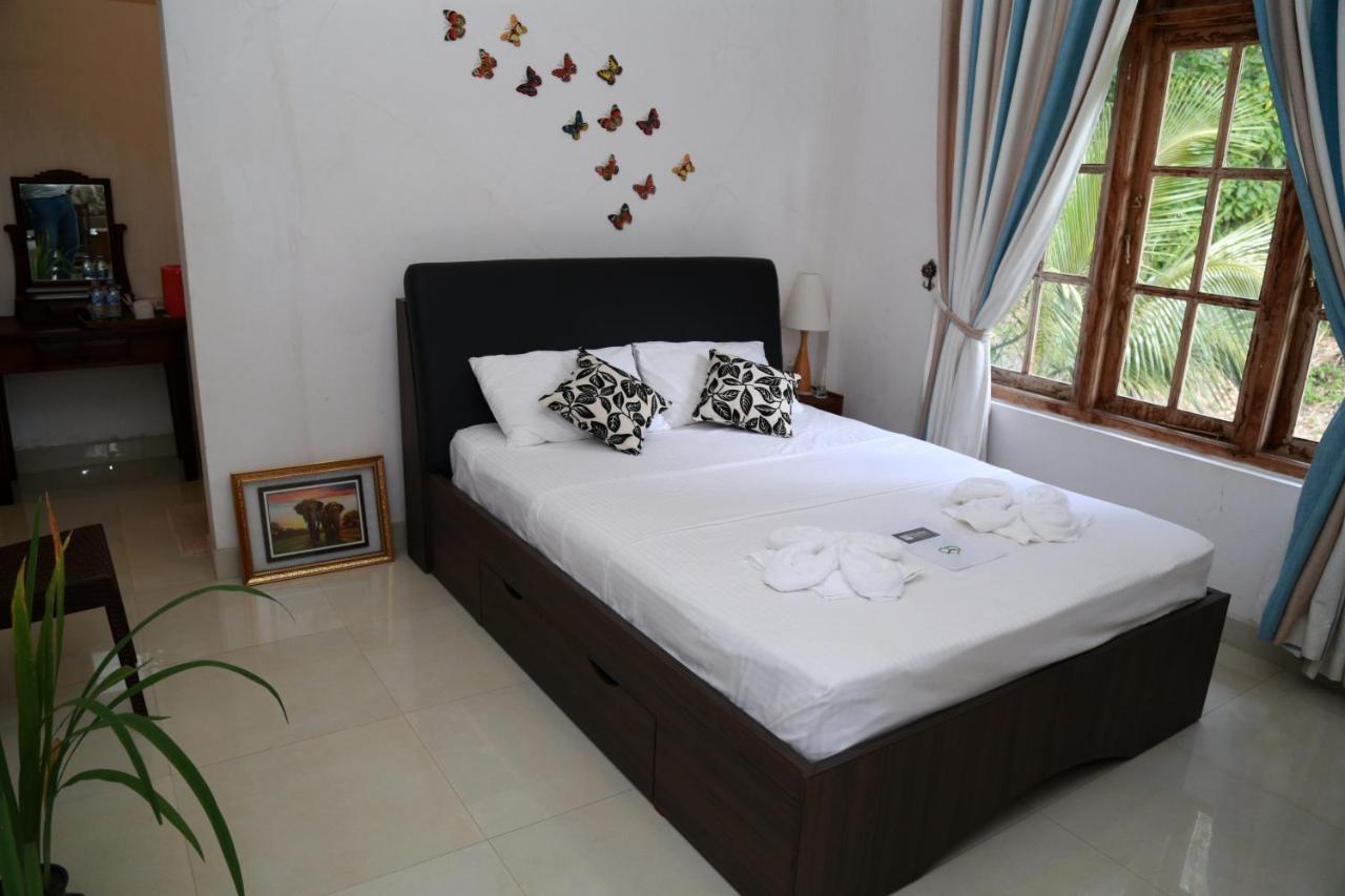 Chathu Holiday Home Kandy Exterior foto